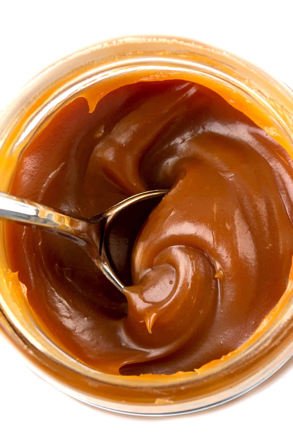 Easy Homemade Caramel: Your Guide to Soft, Chewy Perfection